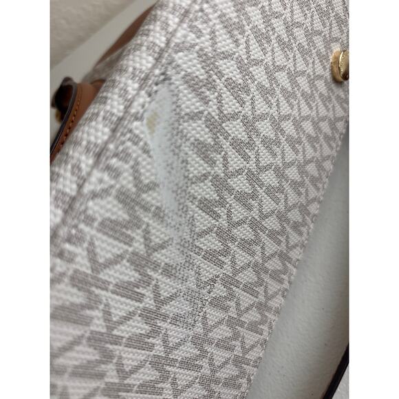 Michael Kors Sienna Medium Logo Messenger Convertible Bag Off-White and Brown - Picture 16 of 16